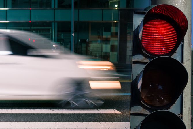 Rasti në Fushë Kosovë që policia e kualifikoi si vrasje në tentativë  gjithçka nisi për  përparësi në semafor 