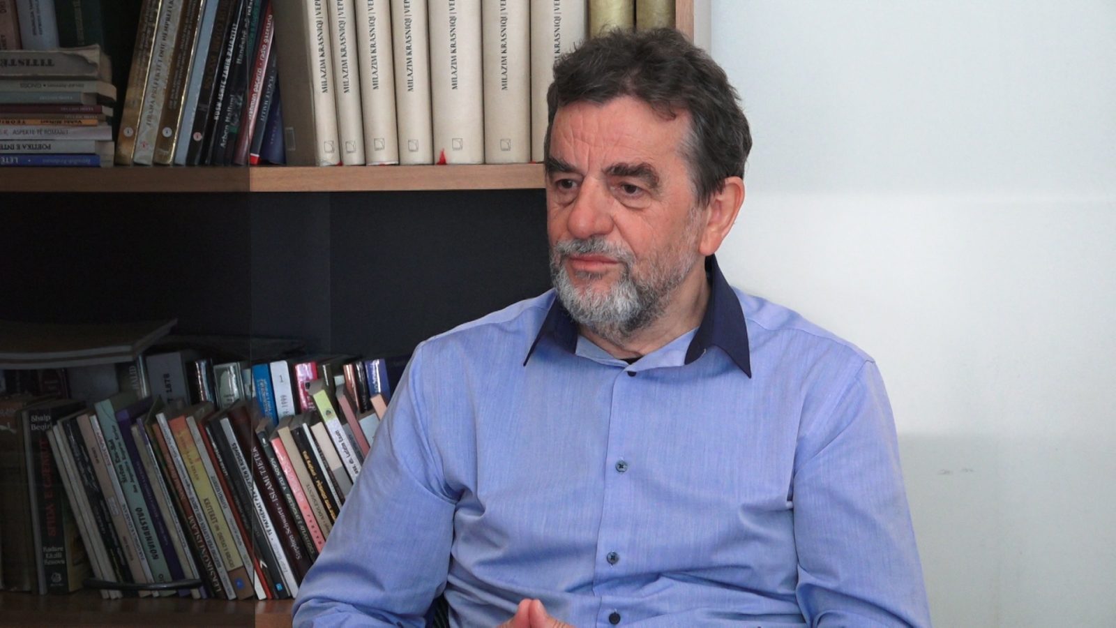 Krasniqi  Çmimi për Kurtin nga UP do të ishte shpërblim për dhunën dhe vandalizmin