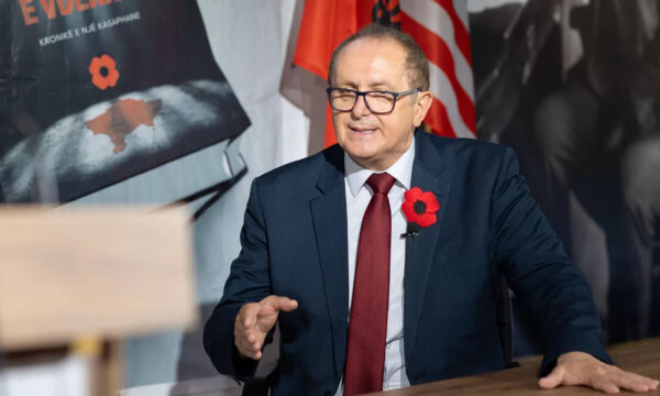 Mahmuti  Turpi i mbuloftë udhëheqësit e Tetovës që e injoruan pikëllimin për vdekjen e Shpat Kasapit  për Toshe Proeskin u shpallën tri ditë zie