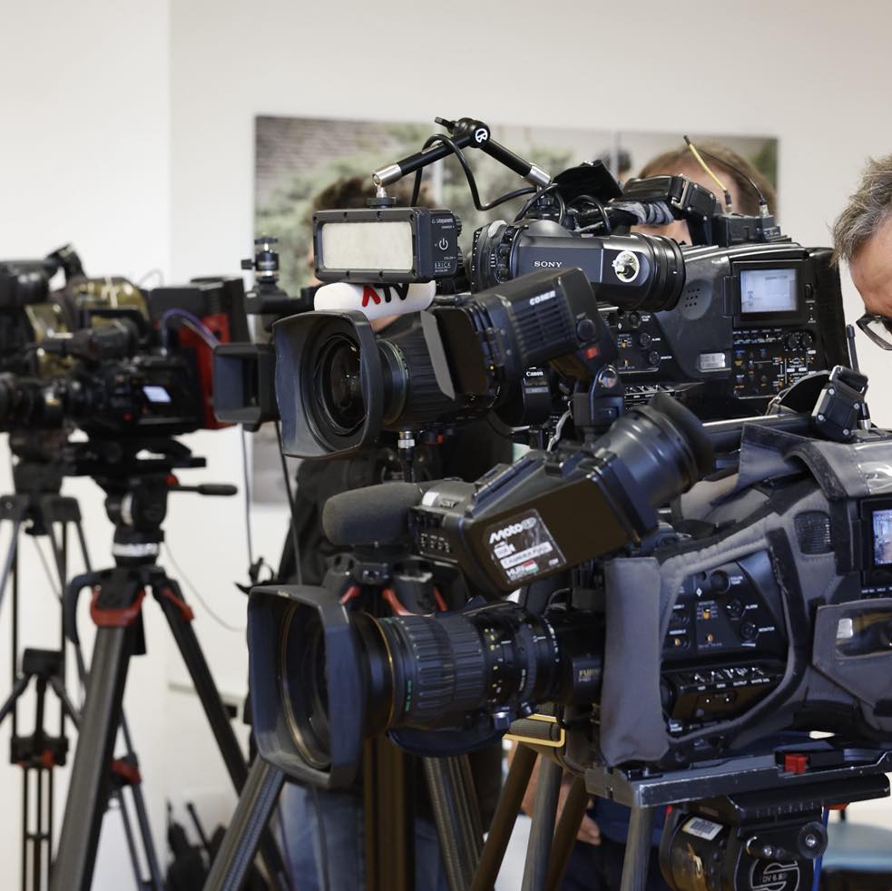 Ambasadori Rudolph për mediat në Kosovë  Forcimi i tyre  thelbësor që demokracia të lulëzojë