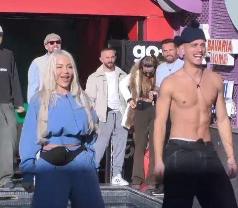  Bugatti  ngjallë sërish argëtim në shtëpi 