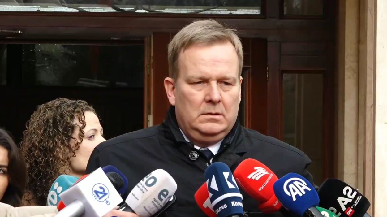 Sorensen për dialogun  Do të gjejmë mënyrën se si palët të ulen dhe të flasin