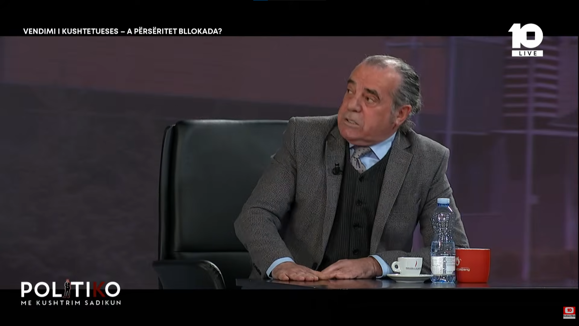 Halil Matoshi akuzon elitën politike për shkelje kushtetuese  Shumë i mjerë duhet me qenë për me ja leju Dimal Bashës interpretimin kushtetues