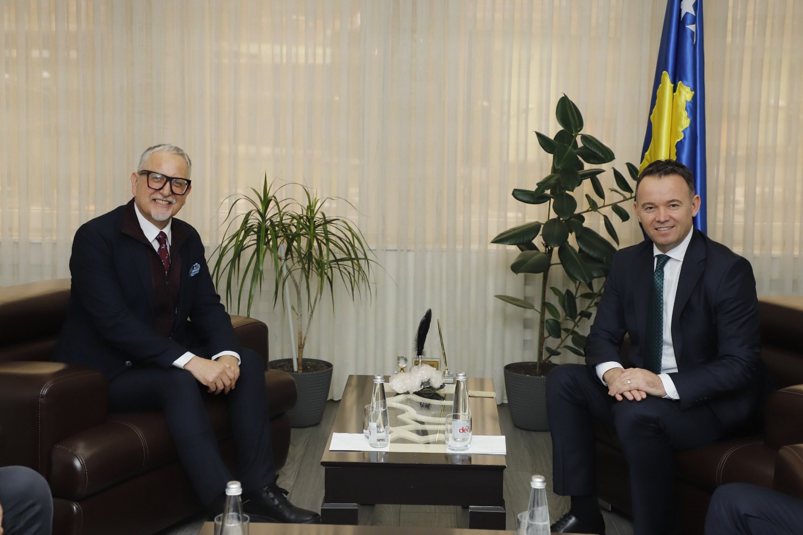 Faton Peci  Mitrovica do të bëhet me spital të ri