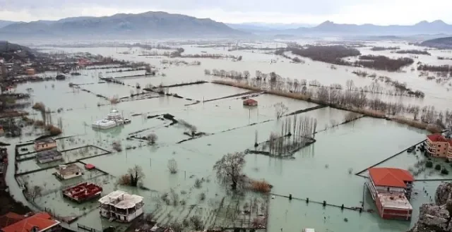Fatura e dëmeve të përmbytjeve në Shqipëri mund të arrijë deri në 300 milionë euro