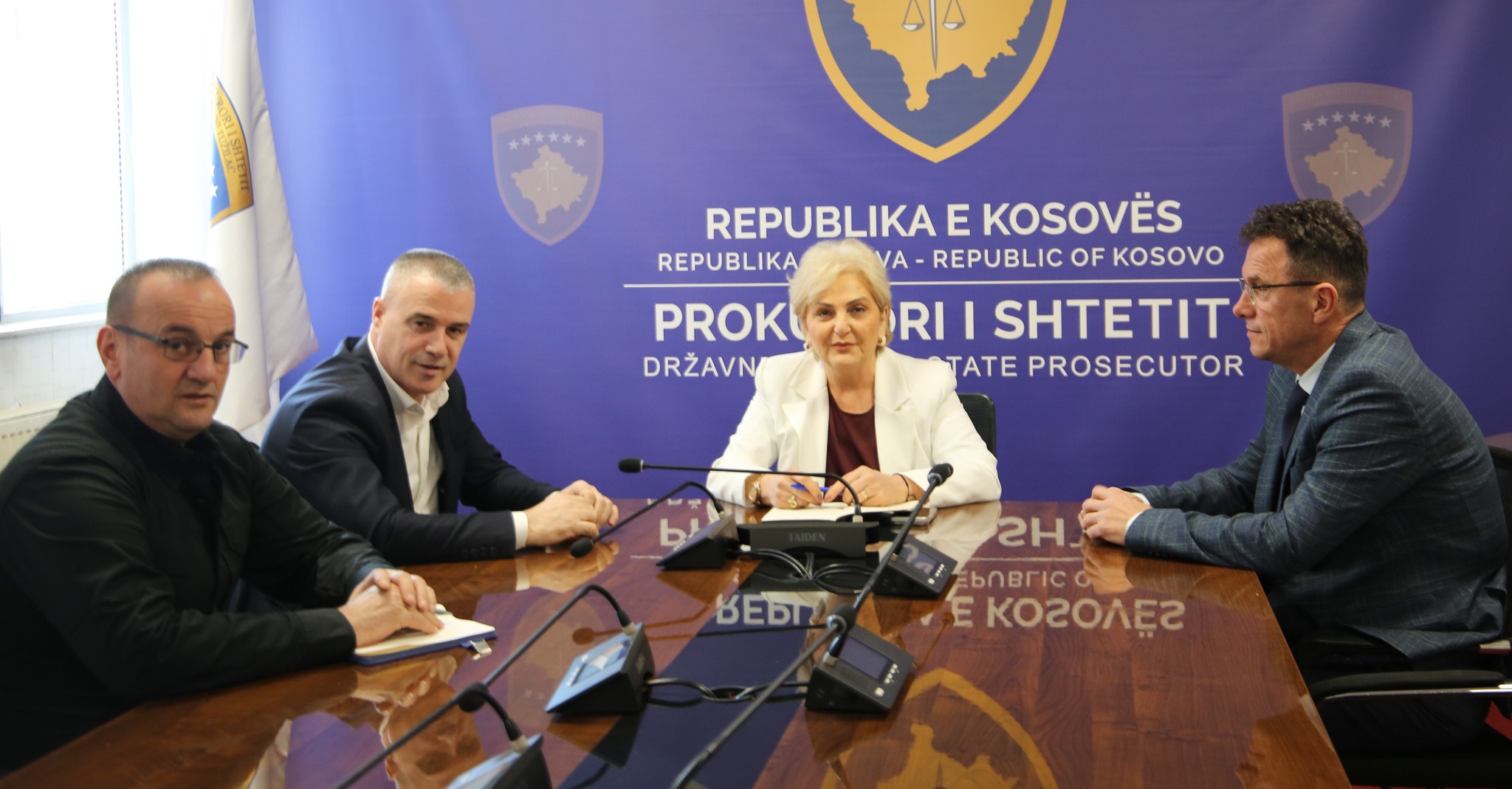 Fillimi i hetimeve për mospërputhjen e votave   prokurorja Pula takohet me zv drejtorin e Policisë