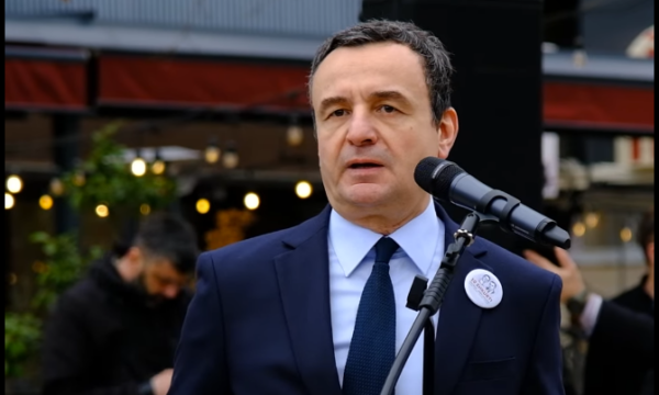 Kurti aludon se protesta e VV së ndikoi që Ahtisaari t ia shtojë fletën me  pavarësi të mbikëqyrur  propozimit për statusin