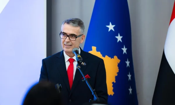 Lufta në Lindjen e Mesme  Ambasada e Kosovës në Emiratet Arabe del me thirrje për kosovarët që janë larguar nga atje me vetë iniciativë