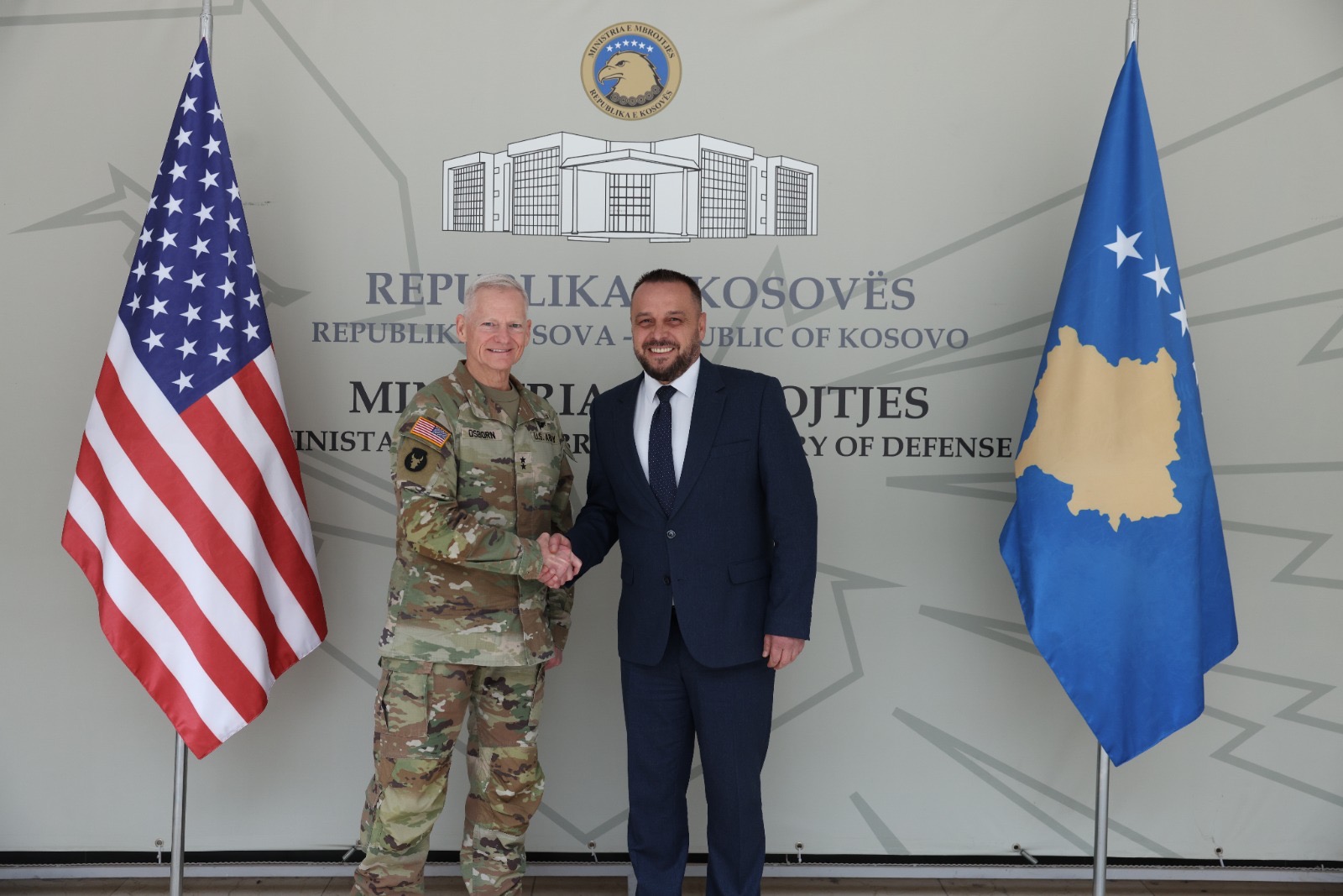 Maqedonci  Kosova dhe SHBA forcojnë partneritetin strategjik në fushën e mbrojtjes dhe sigurisë