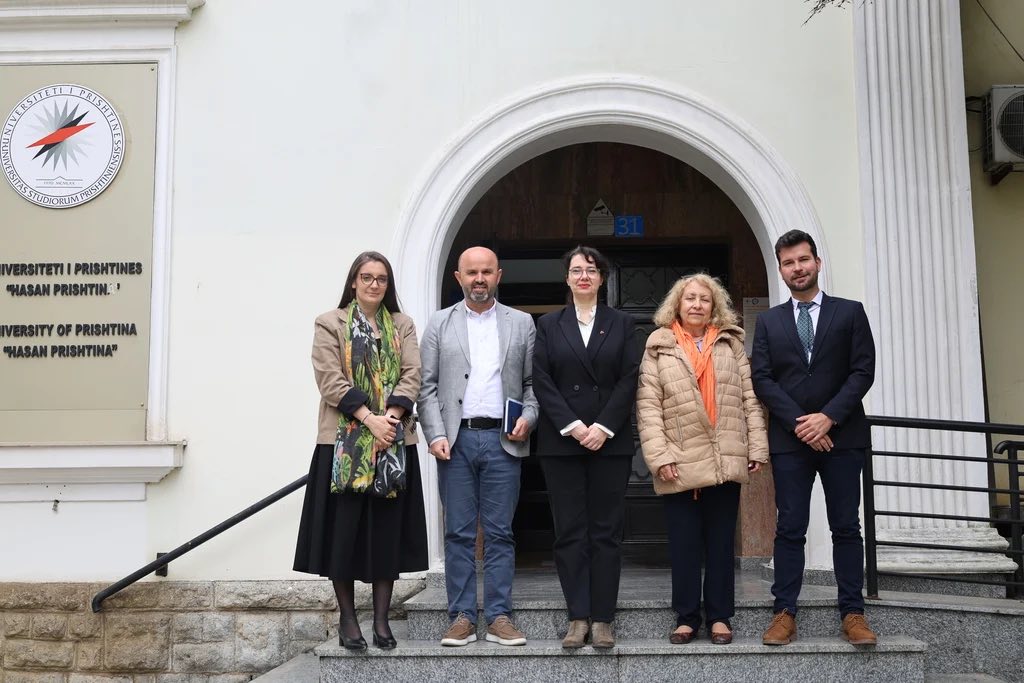 Profesorët spanjollë vizitojnë Universitetin e Prishtinës për thellimin e bashkëpunimit akademik  të mirëpritur nga prof  Arsim Ejupi