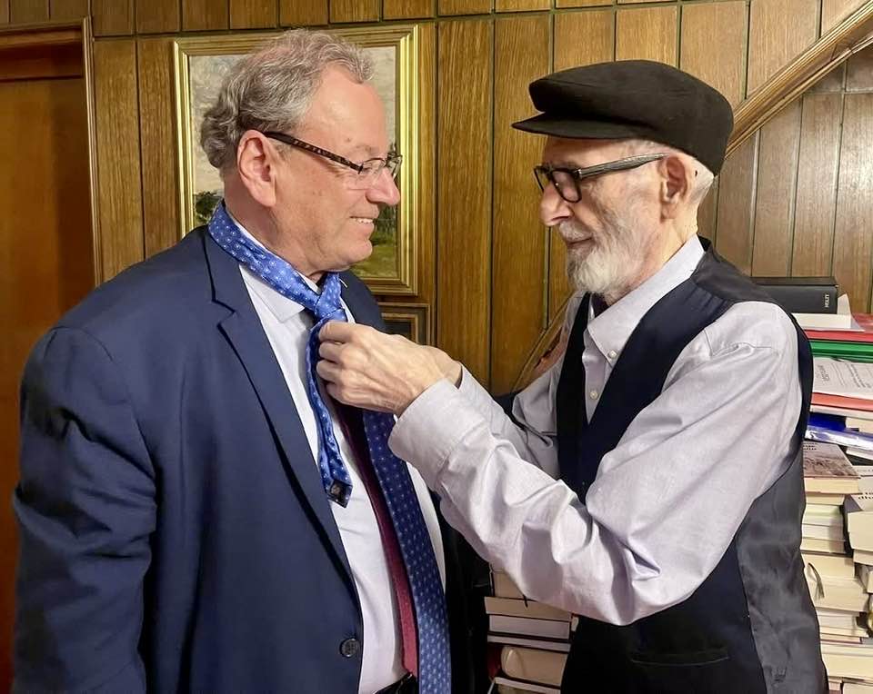  Po përgatiteshim t ia festonim ditëlindjen   miku i Qosjes flet për takimin e fundit me akademikun