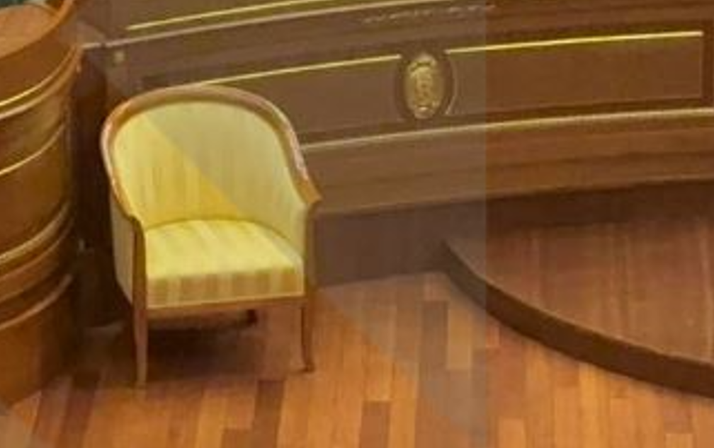 Drama e VV së pasi propozoi dy gra për presidente  vendoset një karrige  speciale  në sallë