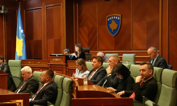 VV merr edhe një paralajmërim  votimi pa 2 3 për Presidentin shkelje flagrante e Kushtetutës