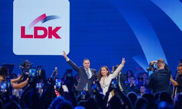 LDK e publikon listën e plotë  Osmani bartëse  dy kandidate të saj brenda 10 shes   Abdixhiku 2  Shala 3  Kica  Xhelili 4