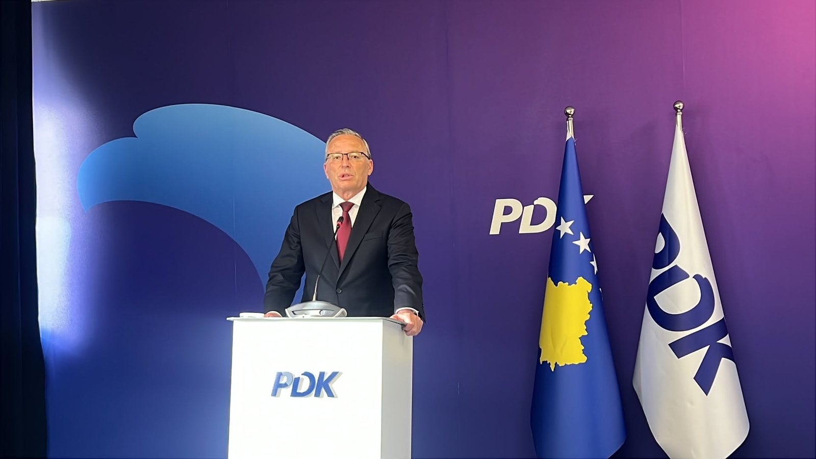 PDK ja refuzon rikthimin e Fatmir Limajt në parti