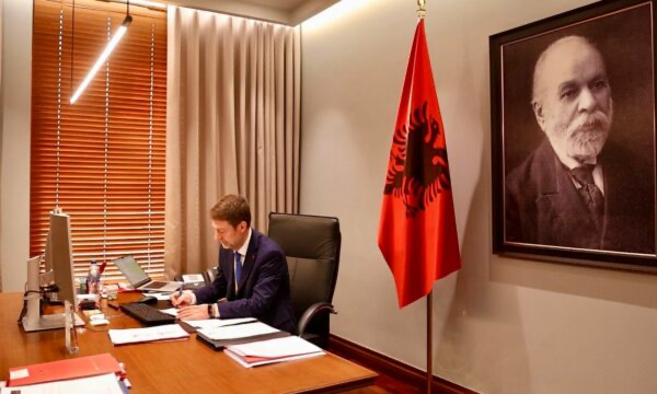 Ministri i Jashtëm i Shqipërisë vizitë zyrtare në Kosovë  zbulohet agjenda