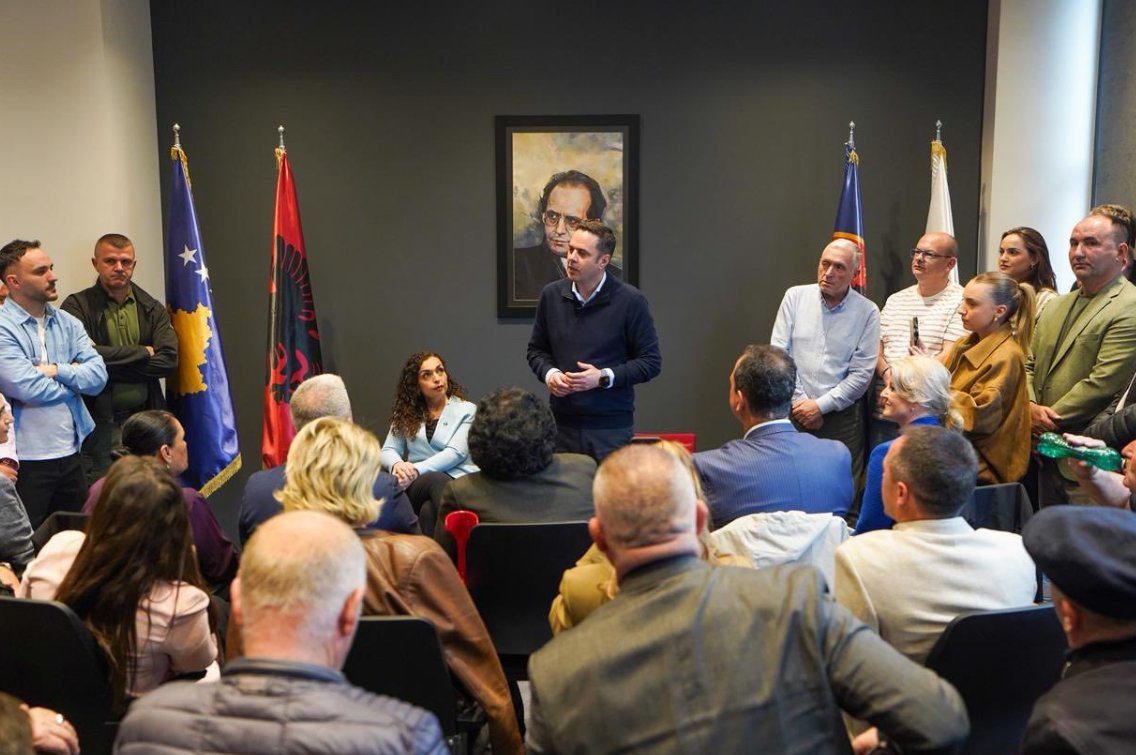 LDK mobilizon strukturat në Ferizaj  Abdixhiku  Fitoret ndërtohen me njerëz që nuk dorëzohen