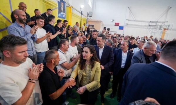 Osmani në Fushë Kosovë  Ta kthejmë Kosovën në qendër të vendimmarrjes ndërkombëtare