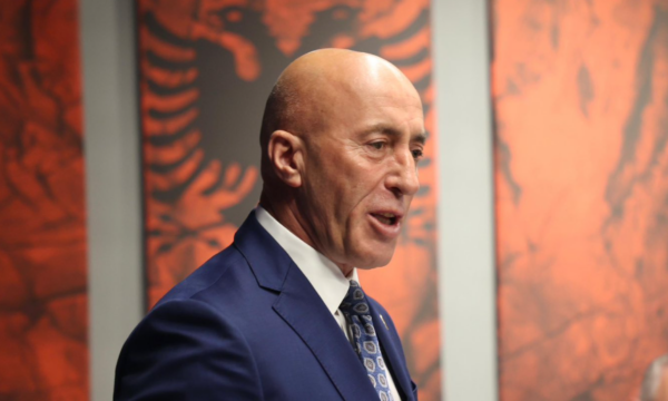 Haradinaj fton mërgatën të regjistrohen për zgjedhje  Shfrytëzoni të drejtën  mos e harroni Kosovën