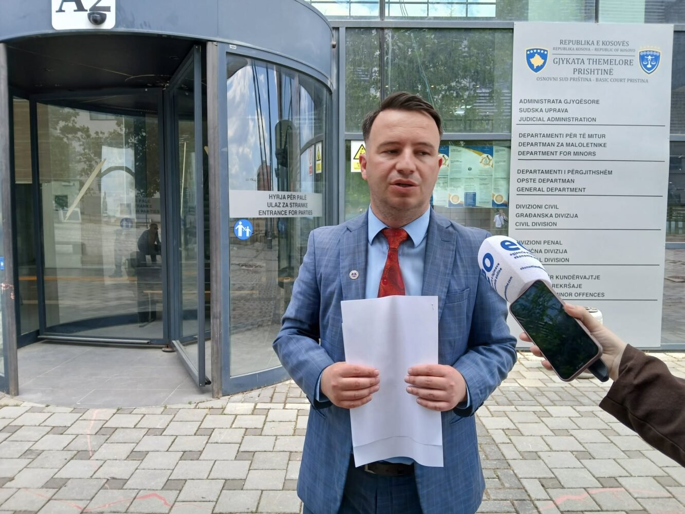 Avokati Gjini padit Dritan Goxhajn  kërkon verifikimin e rolit të tij në UÇK