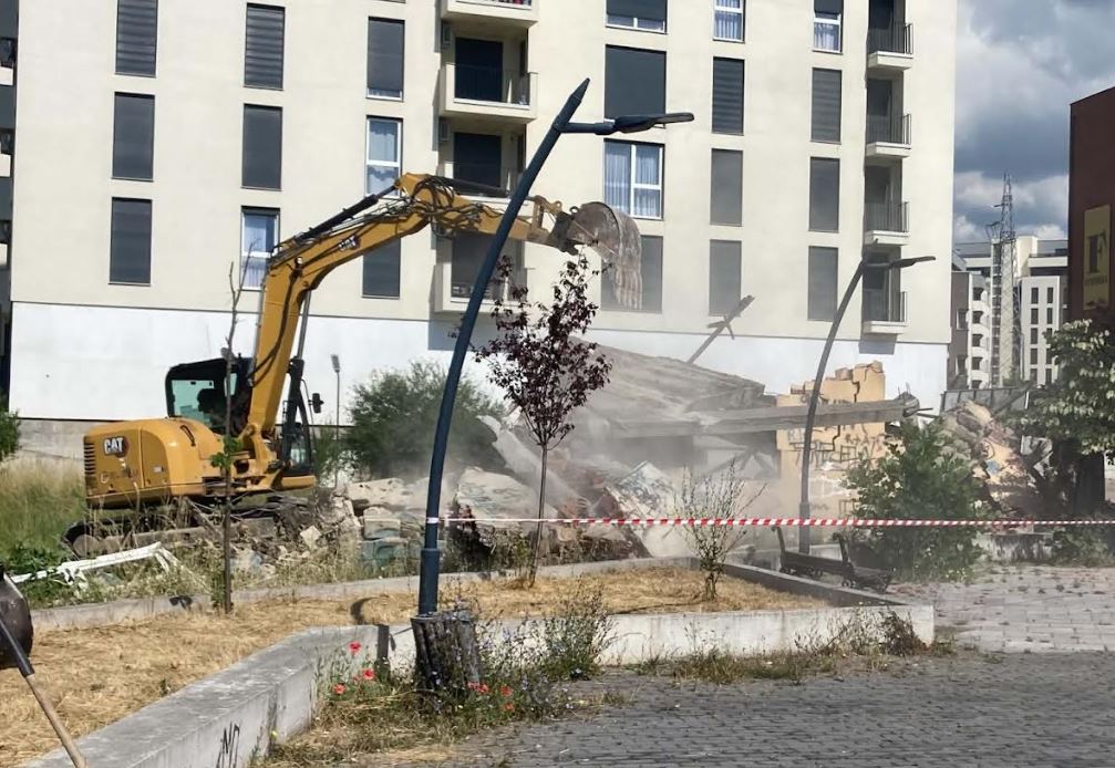 Rrënohet një objekt me rrezikshmëri të lartë në Gjilan