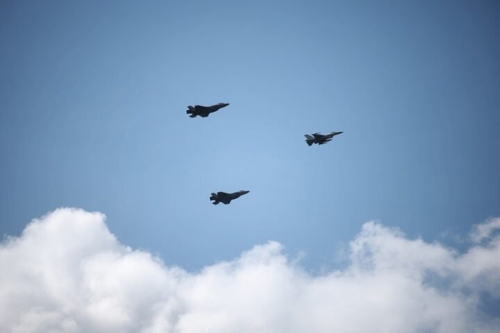 Polonia  Kemi ngritur avionë luftarakë  sulmi rus nuk kërcënoi hapësirën tonë ajrore