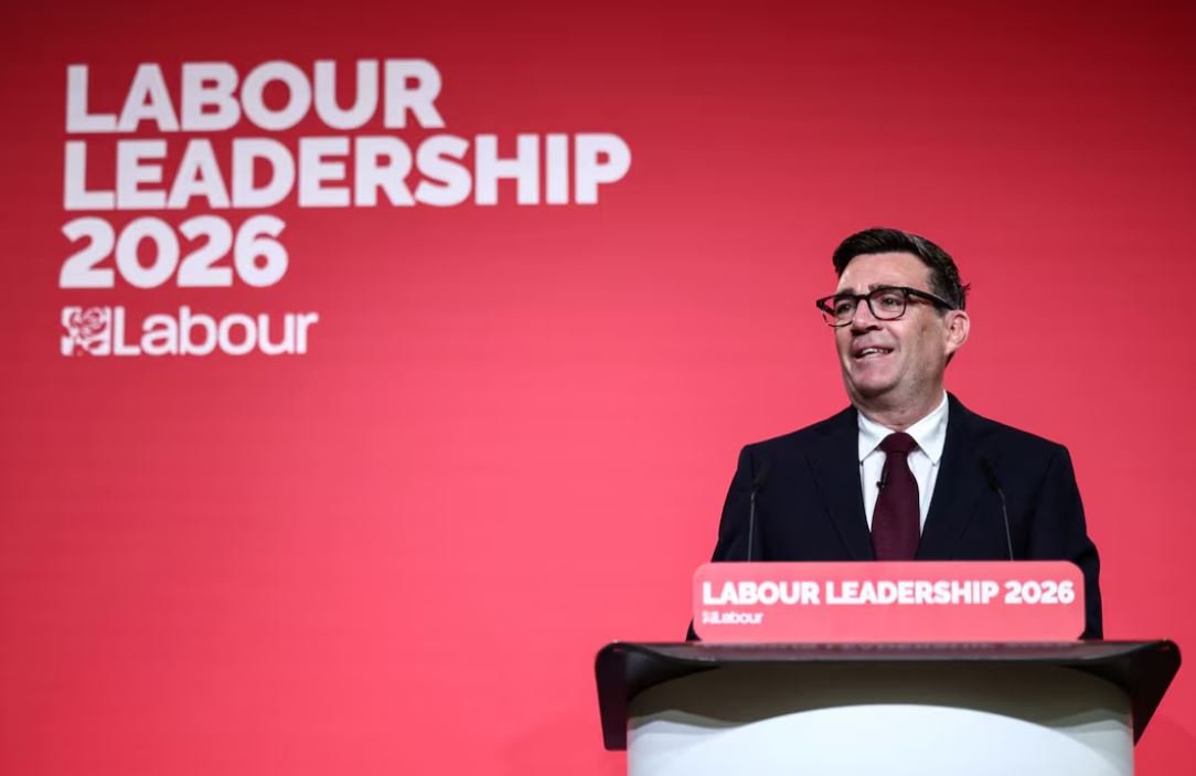 Andy Burnham bëhet udhëheqës i Partisë Laburiste Britanike  ndalesa tjetër   kryeministër