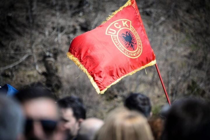Lipjani nënshkruan kontratën për ndërtimin e Memorialit të UÇK së në Shalë