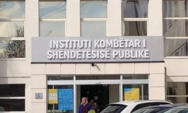 69 raste me fruth qe nga 16 prilli në Kosovë  6 të reja vetëm në javën e fundit