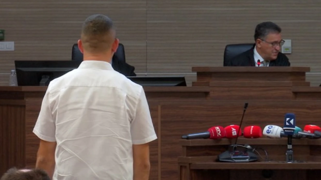   Balta në çizme  ADN ja në fitilin ndezës    Kodraliu tregon provat e FBI së dhe Italisë për terroristin e  Ibër Lepencit 