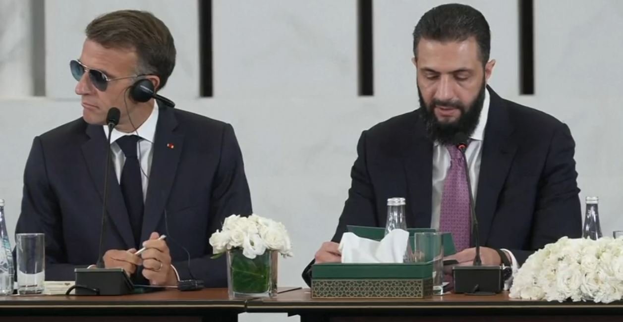 Vizita në Siri  Macron thotë se nuk e dëgjoi shpërthimin në Damask