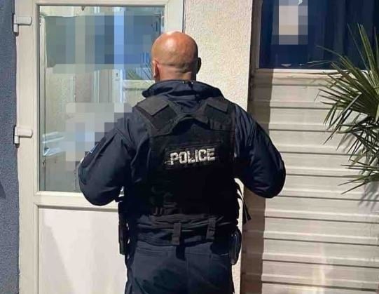 Operacioni i madh policor  Tetë persona në pranga për marrje me prostitucion   Detaje