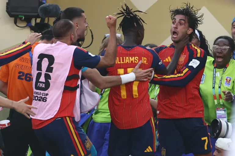 SPANJA është KAMPIONI i ri i BOTËS   rrëzon  nga froni Argjentinën