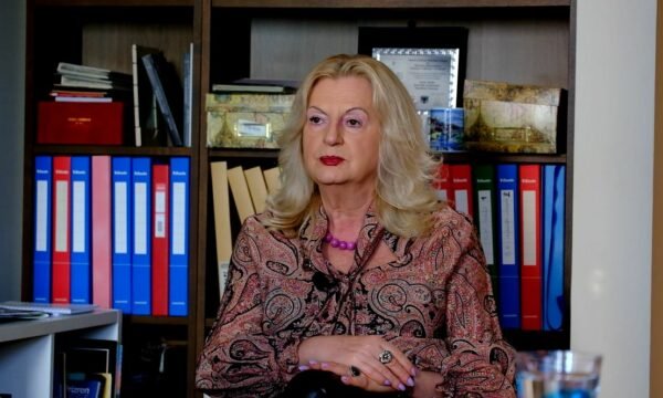 Tahiri  Nëse SHBA po e kushtëzon Kosovën me Asociacionin  duhet ta kushtëzojë Serbinë me njohjen e pavarësisë