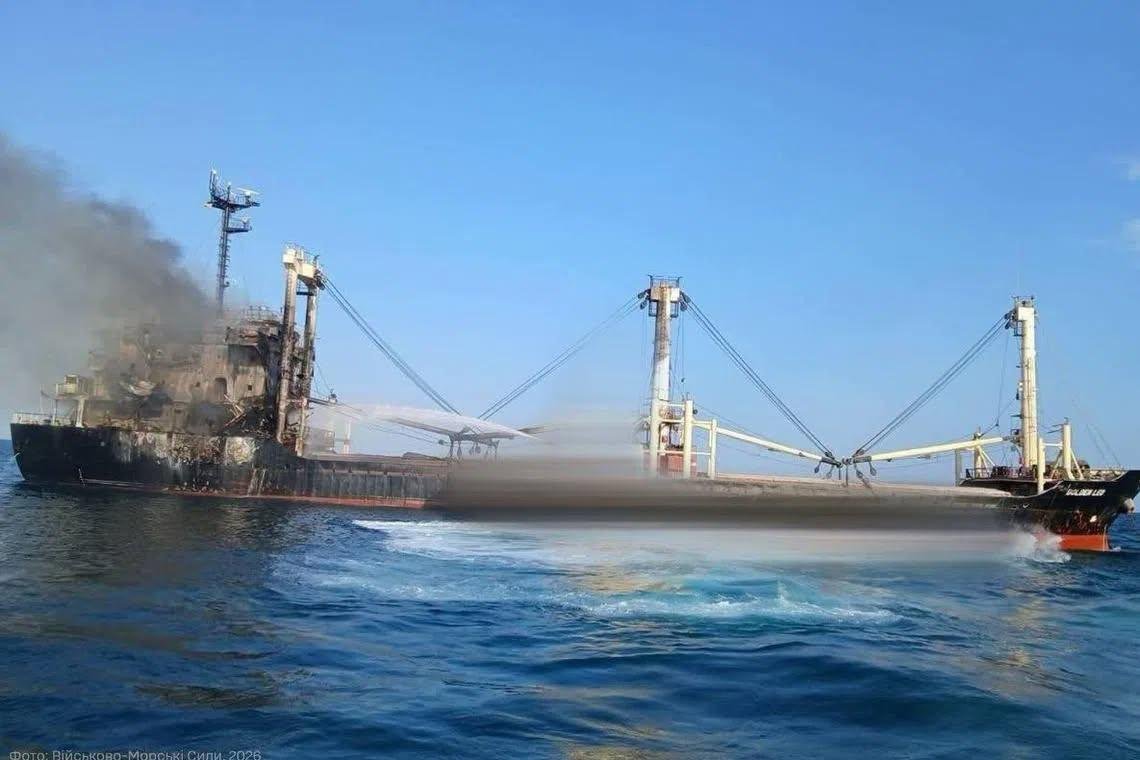 Rusia godet me raketa anijen turke me grurë në Detin e Zi  5 marinarë të vrarë