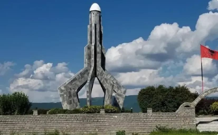 Shënohet 27 vjetori i dëshmorëve të Elez Hanit