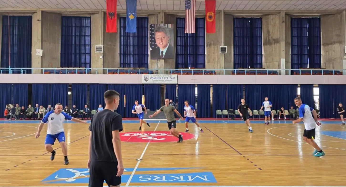 Policia dhe FSK ja zhvillojnë ndeshje miqësore futbolli